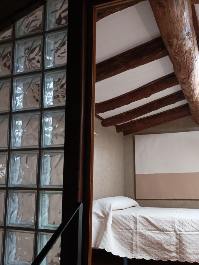 Salas Bajas Casa Zapatero En Somontanoヴィラ エクステリア 写真