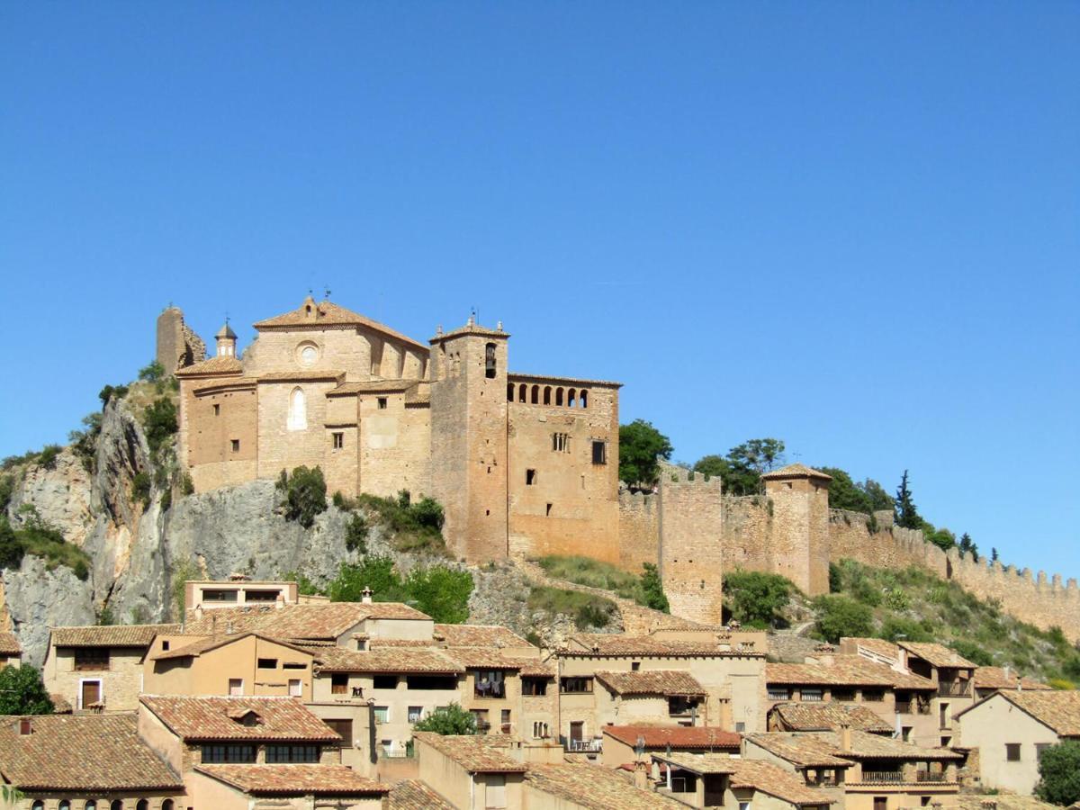 Salas Bajas Casa Zapatero En Somontanoヴィラ エクステリア 写真